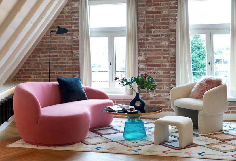 Bed and Breakfast Five Rooms