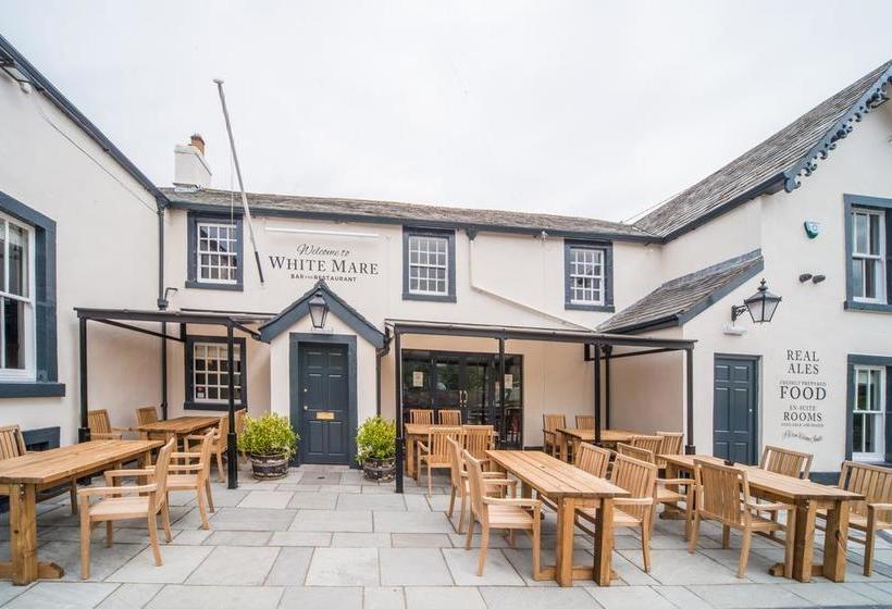 客栈  The White Mare