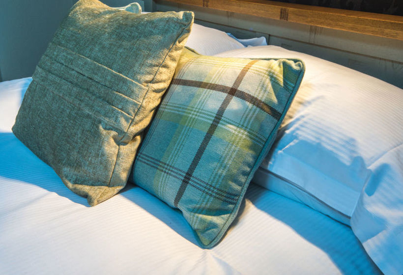 客栈  The White Mare