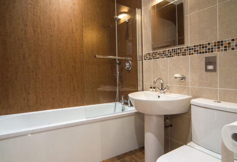 客栈  The White Mare