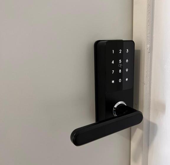 هتل Bhc Boutique Hostal Cala Millor