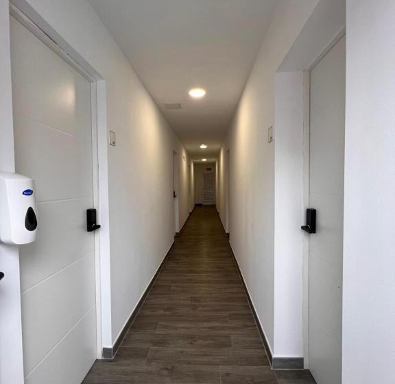 هتل Bhc Boutique Hostal Cala Millor