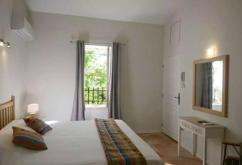 Hotelli Chateau Du Puits Es Pratx