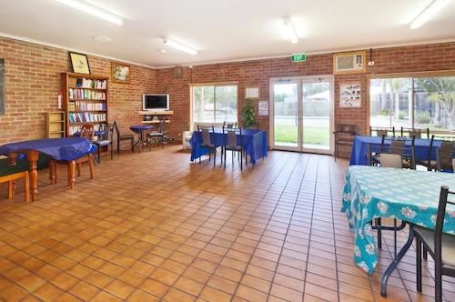 Fotos del hotel Chelsea Holiday Park:  2