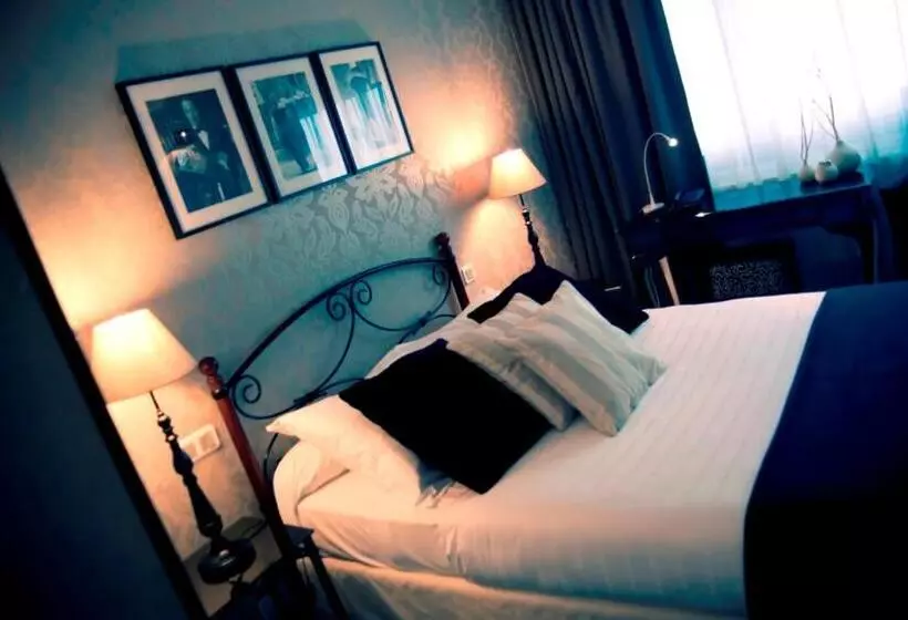 Hotel Dm