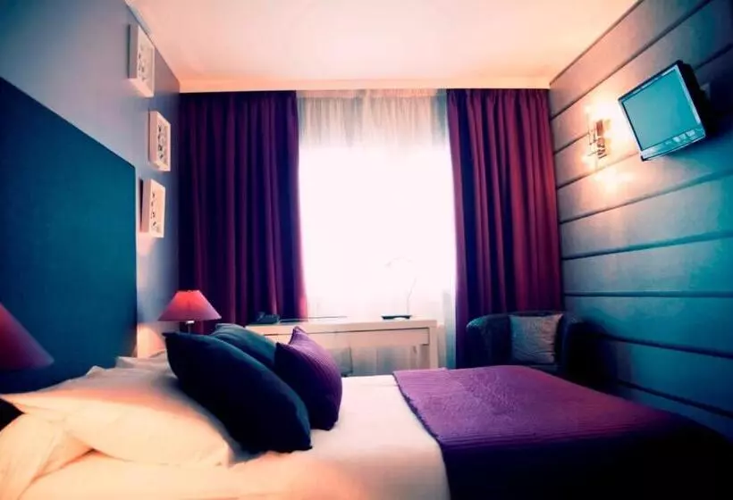 Hotel Dm