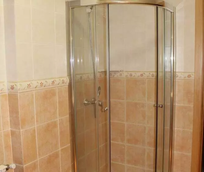 Hotel Dpcristal