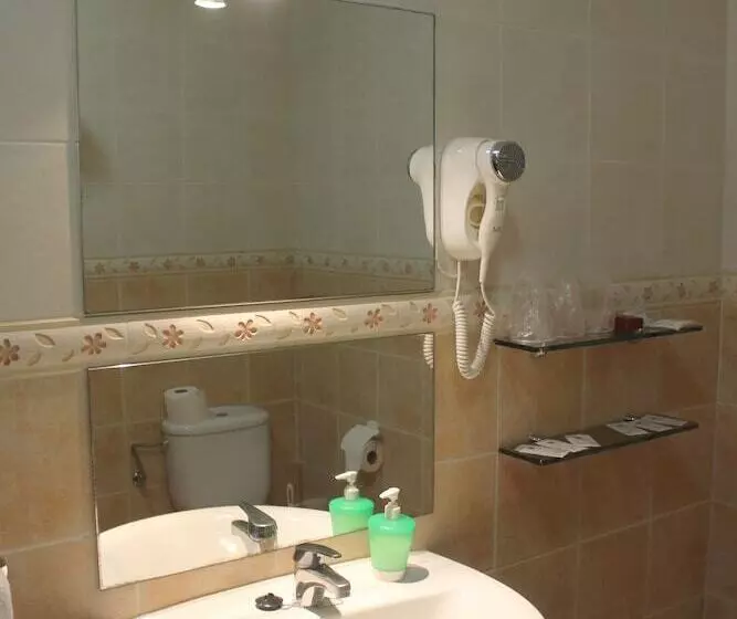 Hotel Dpcristal