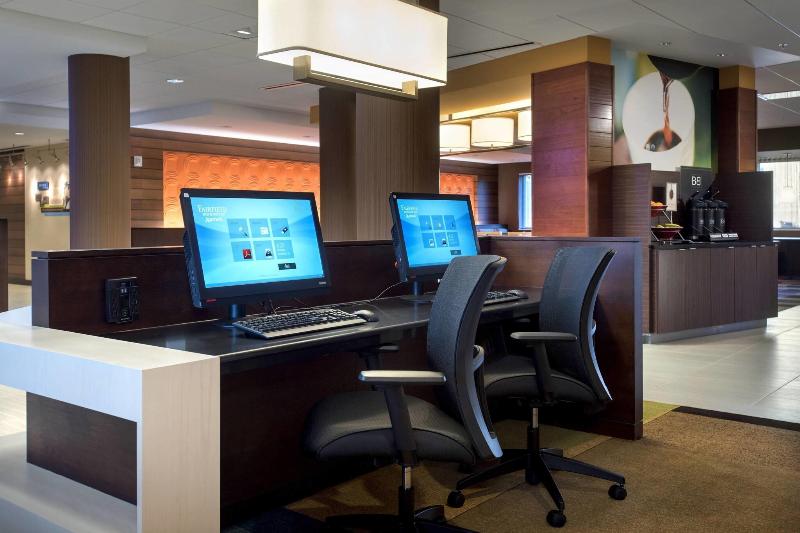 فندق Fairfield Inn & Suites By Marriott Syracuse Carrier Circle