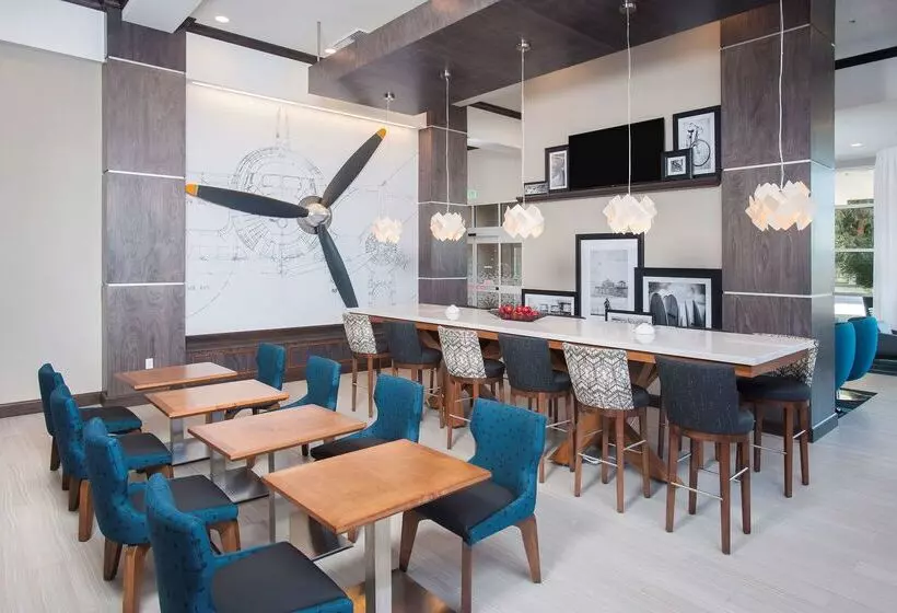 هتل Hampton Inn & Suites Lax El Segundo