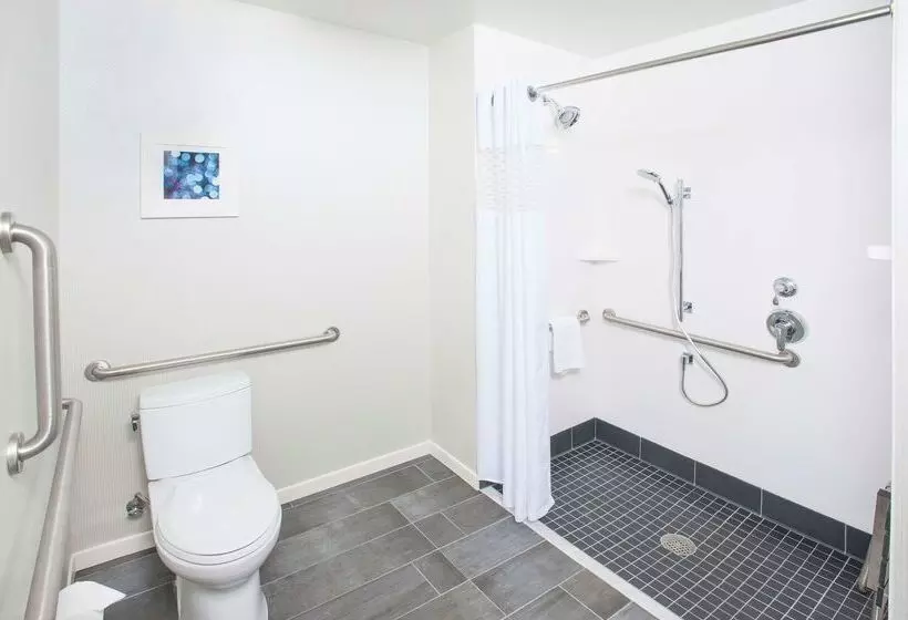 هتل Hampton Inn & Suites Lax El Segundo