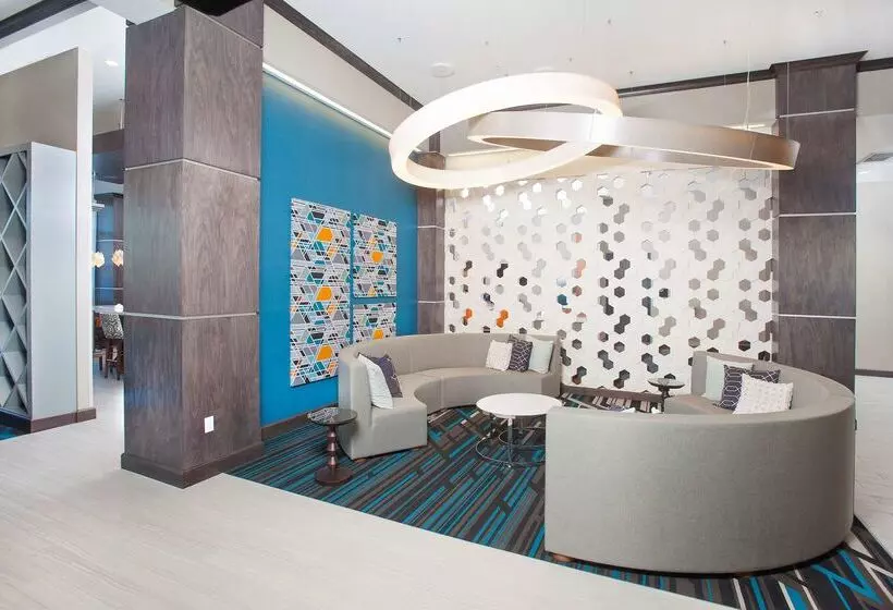 هتل Hampton Inn & Suites Lax El Segundo