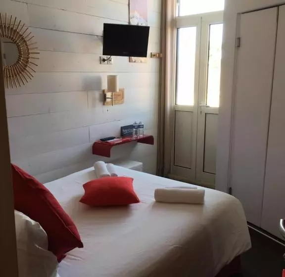 هتل Hôtel Familial L Ostréi