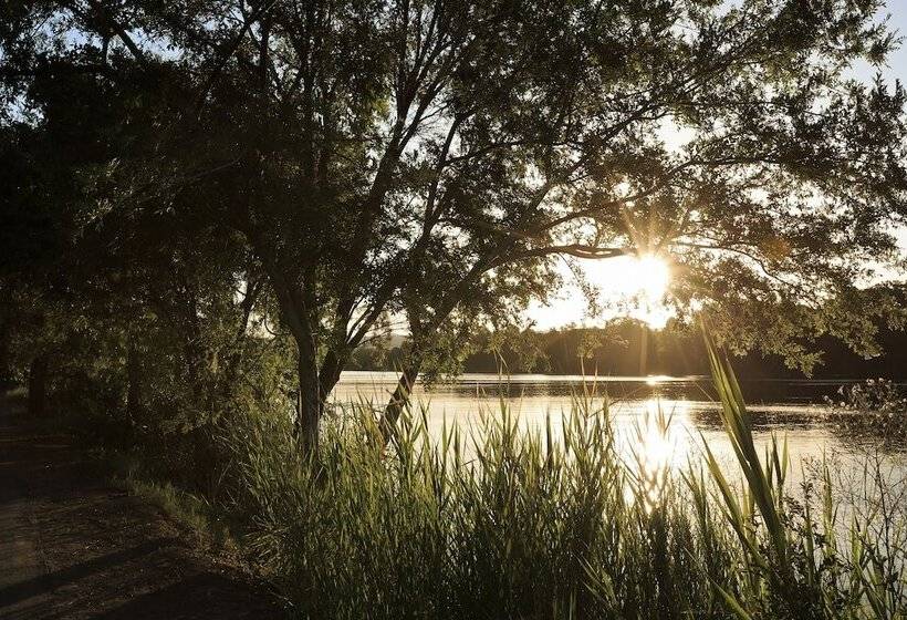 בית מלון כפרי Ingenia Holidays Nepean River