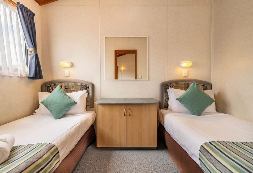 בית מלון כפרי Ingenia Holidays Nepean River