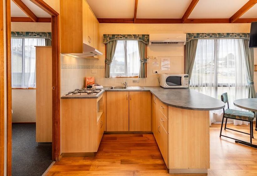 בית מלון כפרי Ingenia Holidays Nepean River