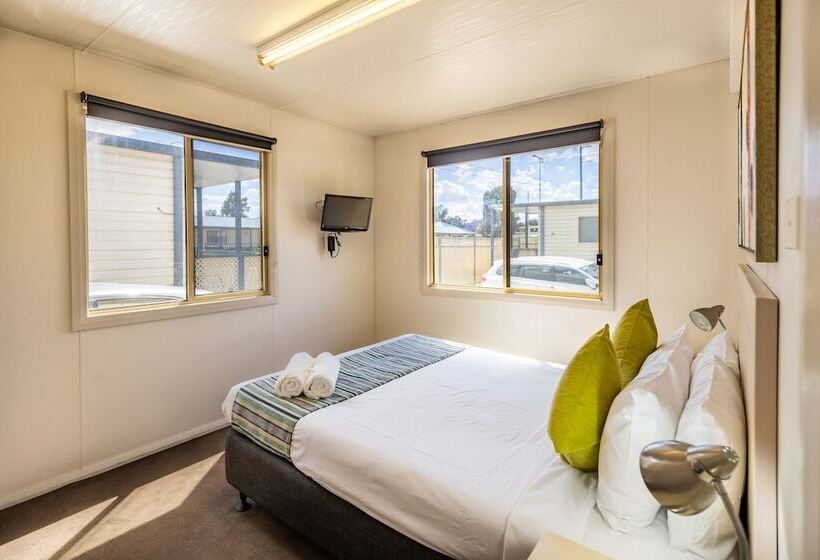 בית מלון כפרי Ingenia Holidays Nepean River