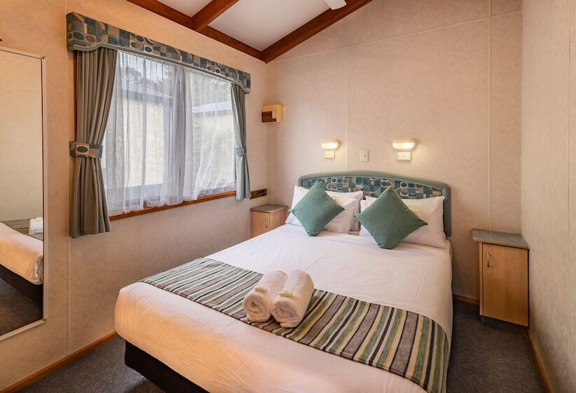 בית מלון כפרי Ingenia Holidays Nepean River