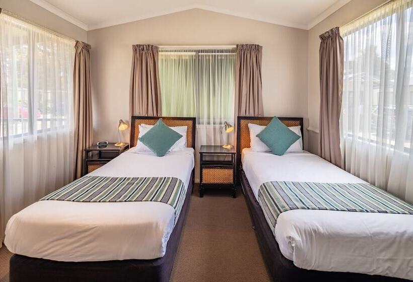 בית מלון כפרי Ingenia Holidays Nepean River