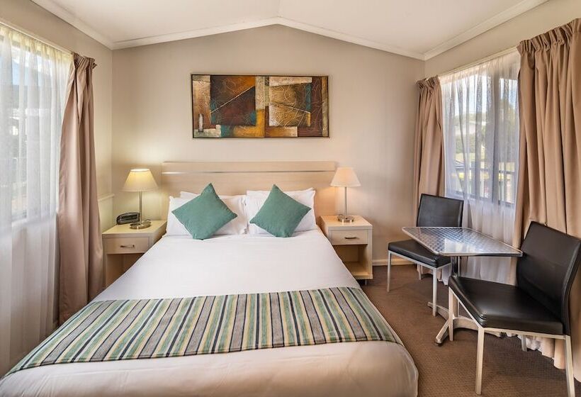 בית מלון כפרי Ingenia Holidays Nepean River