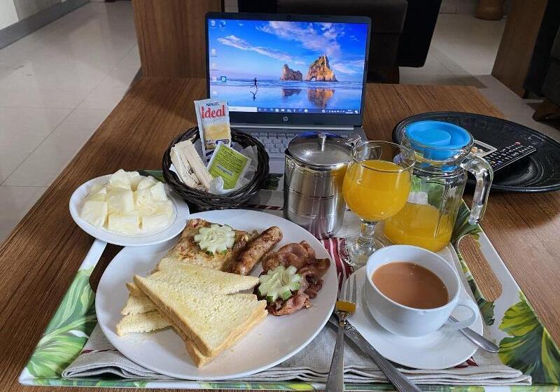 Hotel Manjaro Suites