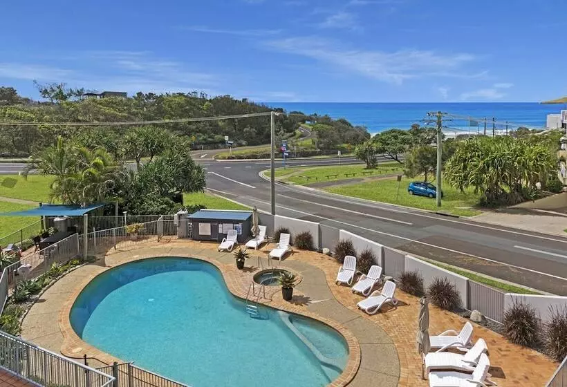 ホテル Pandanus Coolum Beach