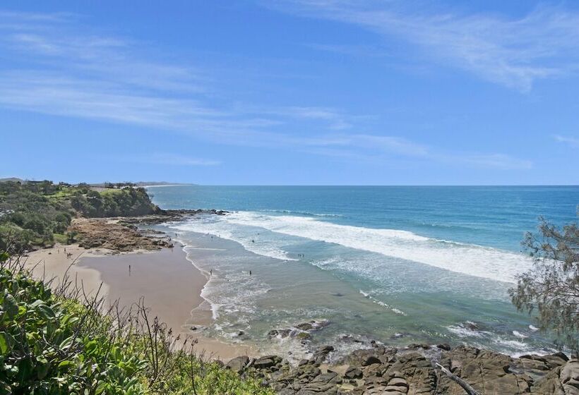 ホテル Pandanus Coolum Beach