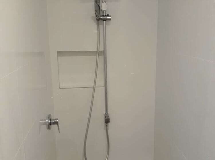 ホテル Pandanus Coolum Beach