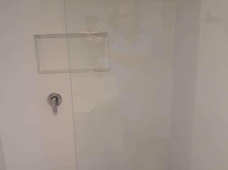 ホテル Pandanus Coolum Beach