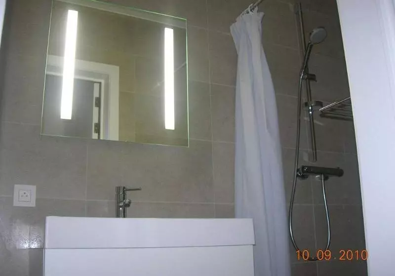Hotelli Place2stay In Ghent