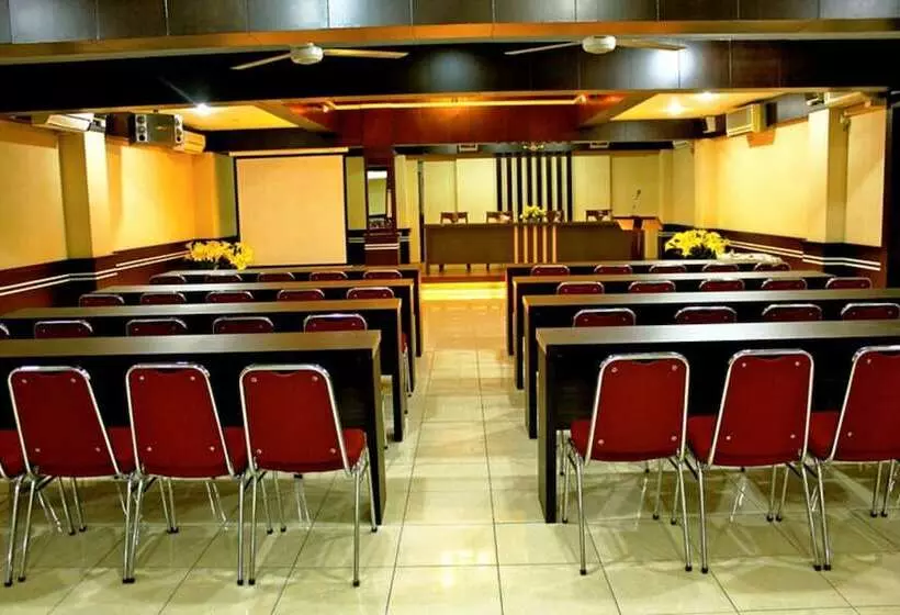 Hotelli Sampurna Jaya