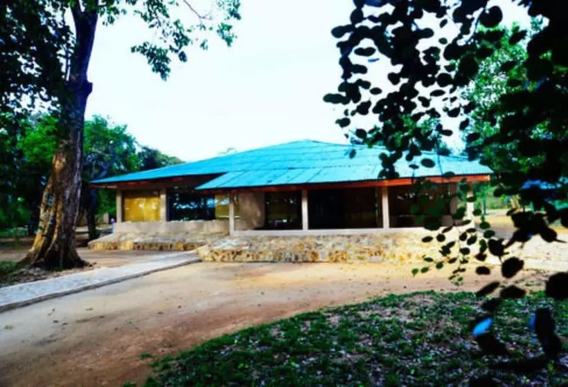 ホテル Yala Crocodile Park