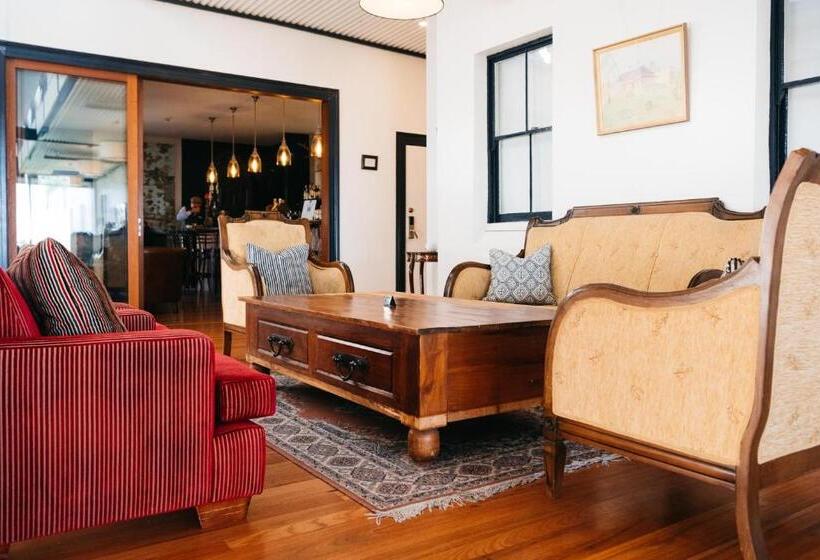 Пансион Etico At Mount Victoria Manor