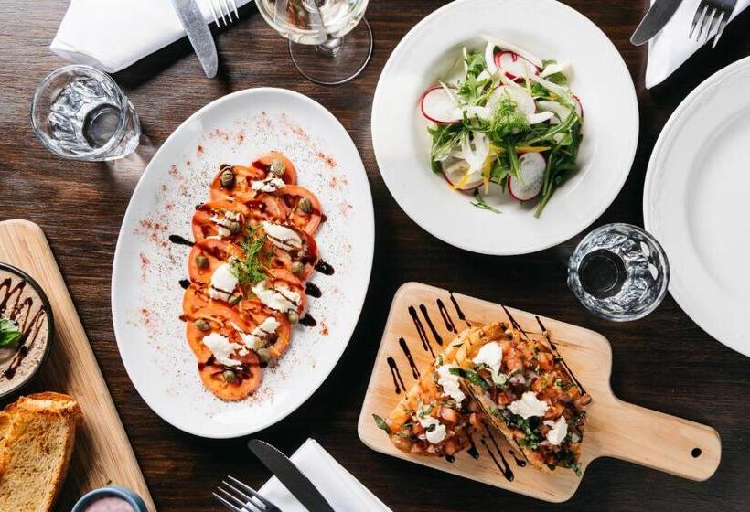 Пансион Etico At Mount Victoria Manor