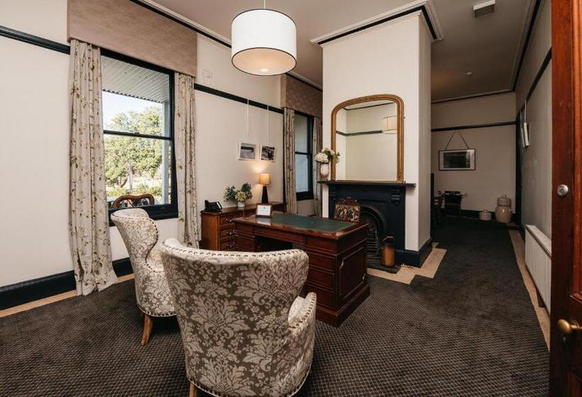 Пансион Etico At Mount Victoria Manor