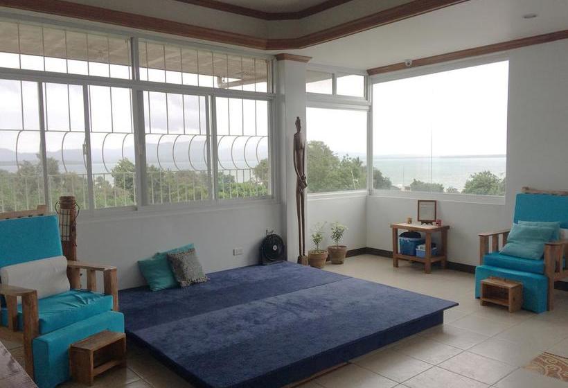 פנסיון Xtravelers Place Palawan