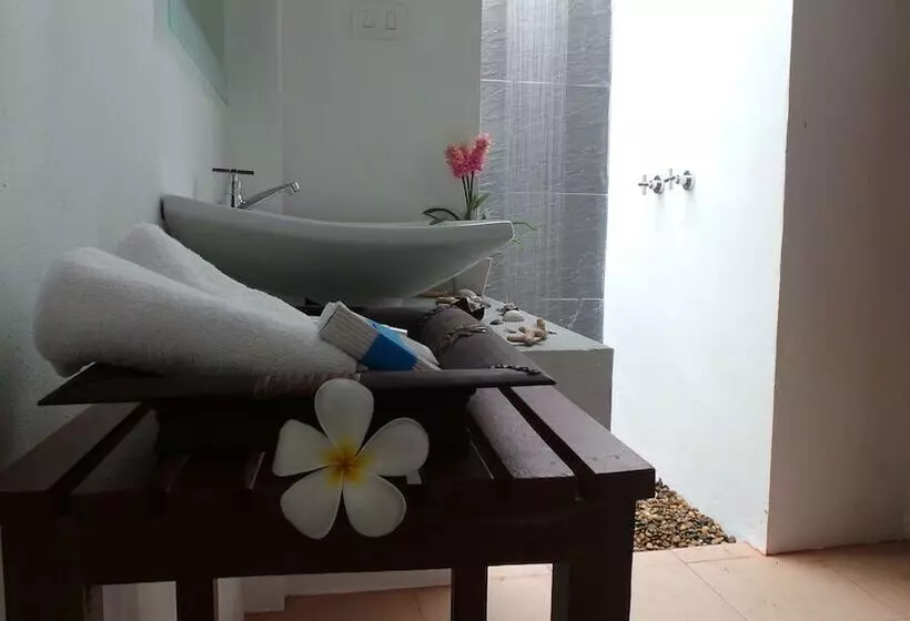 The Reef Resort