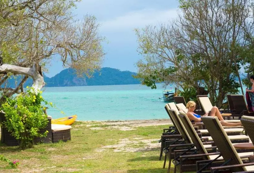 The Reef Resort