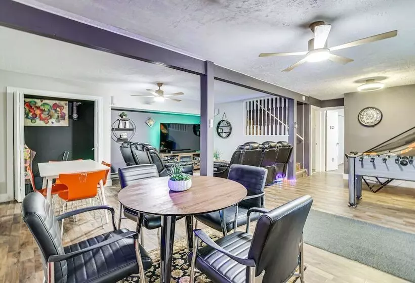 A Time To Remember  Tobyhanna Home W/ Hot Tub!