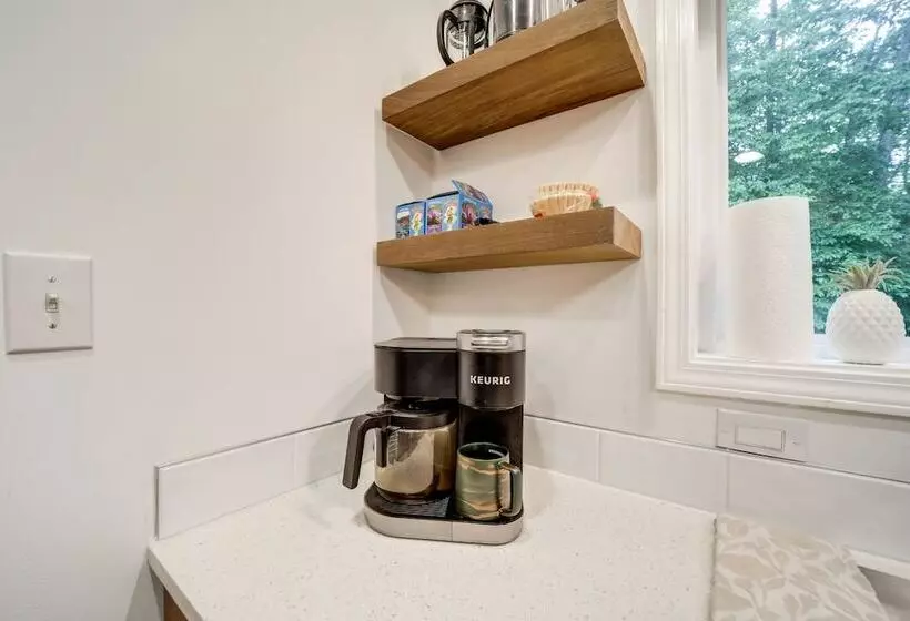 Arden Home W/ Private Hot Tub ~ 17 Mi To Asheville