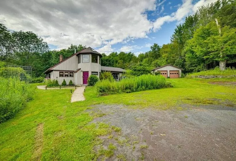 Catskills Mountain Cabin In Bloomville!