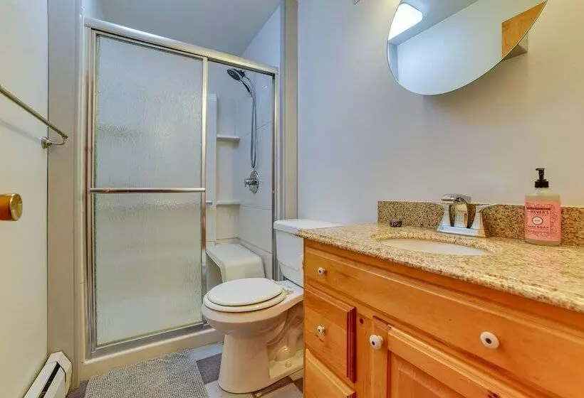 Catskills Mountain Cabin In Bloomville!