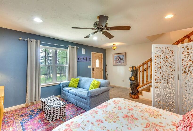 Cozy Angel Fire Vacation Rental: 4 Mi To Resort!