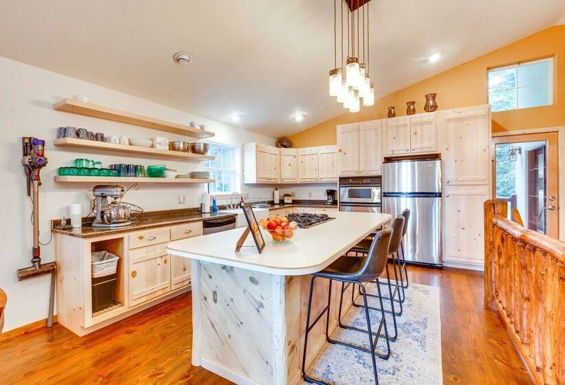 Cozy Angel Fire Vacation Rental: 4 Mi To Resort!