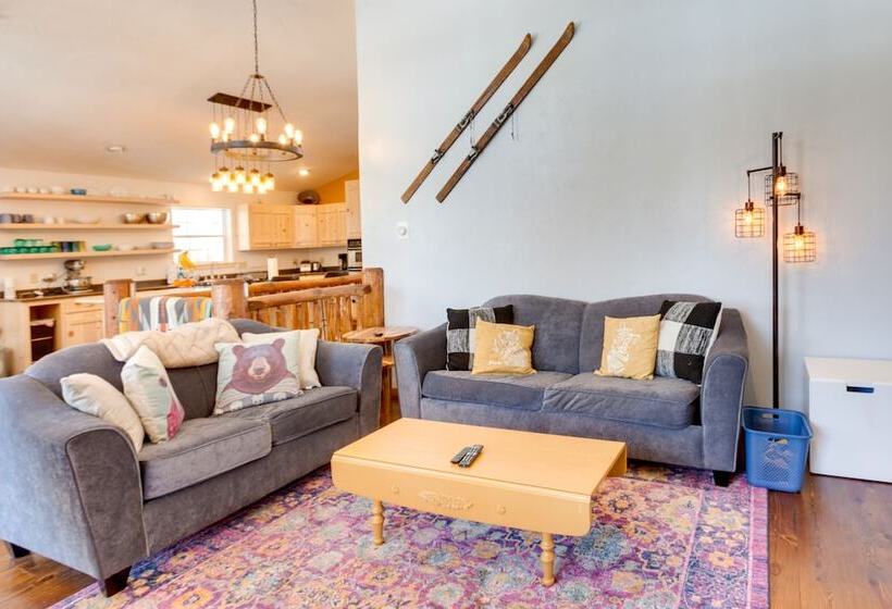 Cozy Angel Fire Vacation Rental: 4 Mi To Resort!