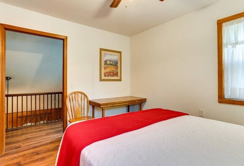 Cozy Oklahoma Retreat W/ Patio, Fire Pit & Grill!