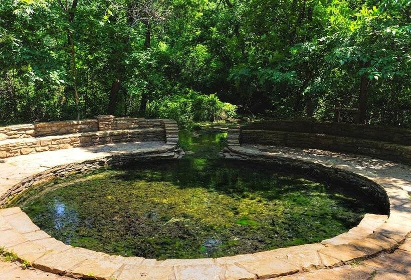 Cozy Oklahoma Retreat W/ Patio, Fire Pit & Grill!