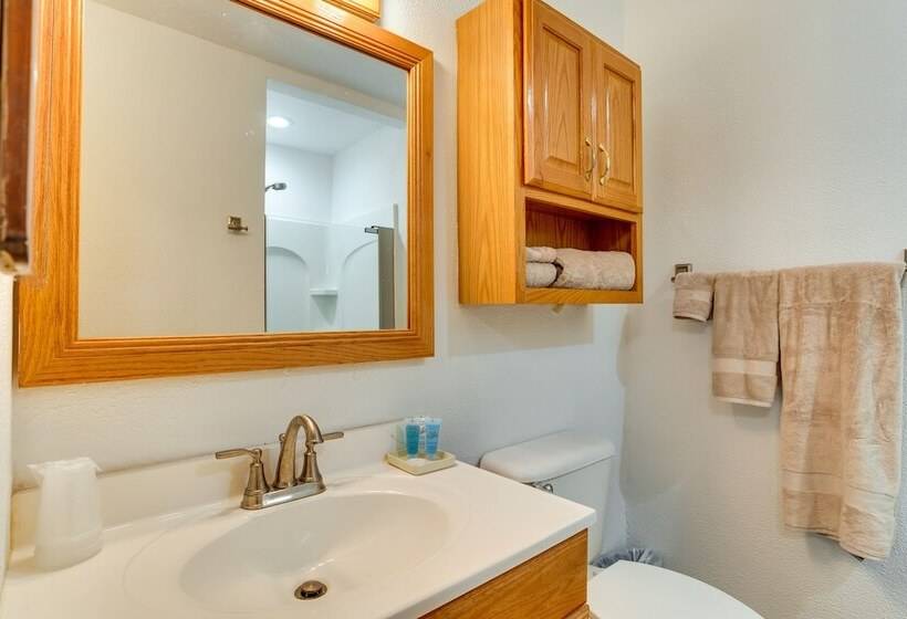 Cozy Oklahoma Retreat W/ Patio, Fire Pit & Grill!