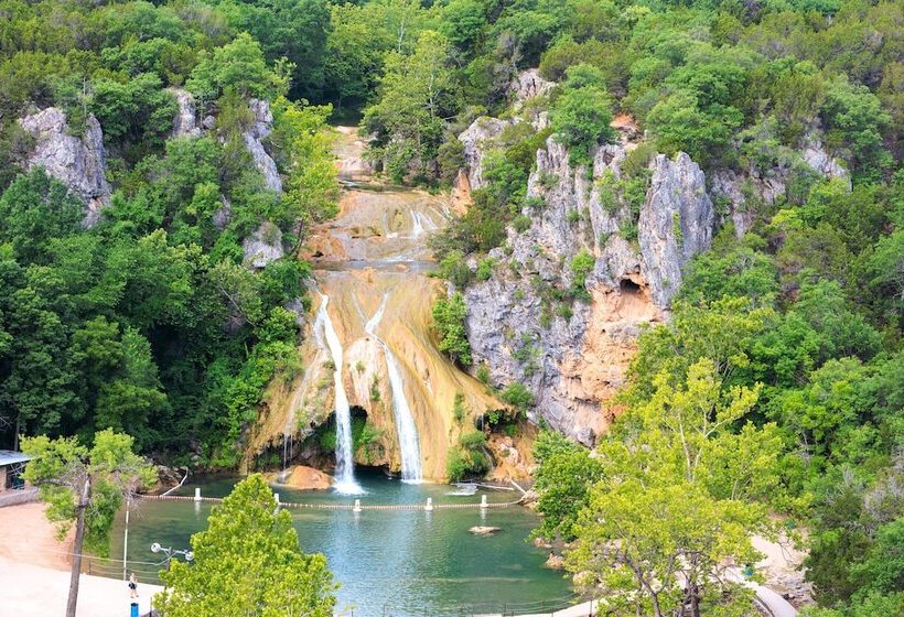 Cozy Oklahoma Retreat W/ Patio, Fire Pit & Grill!