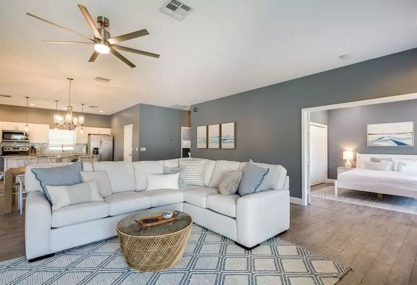 Florida Gem: Saltwater Pool By Beaches & Kayaking!